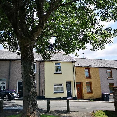 Ex-Miners Cottage, Blaenavon, Near Abergavenny Buitenkant foto