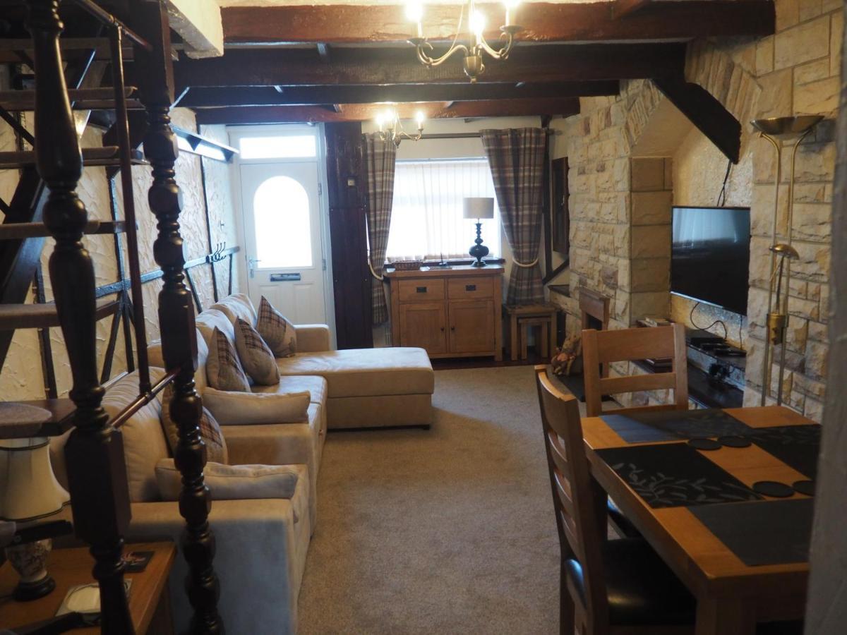 Ex-Miners Cottage, Blaenavon, Near Abergavenny Buitenkant foto